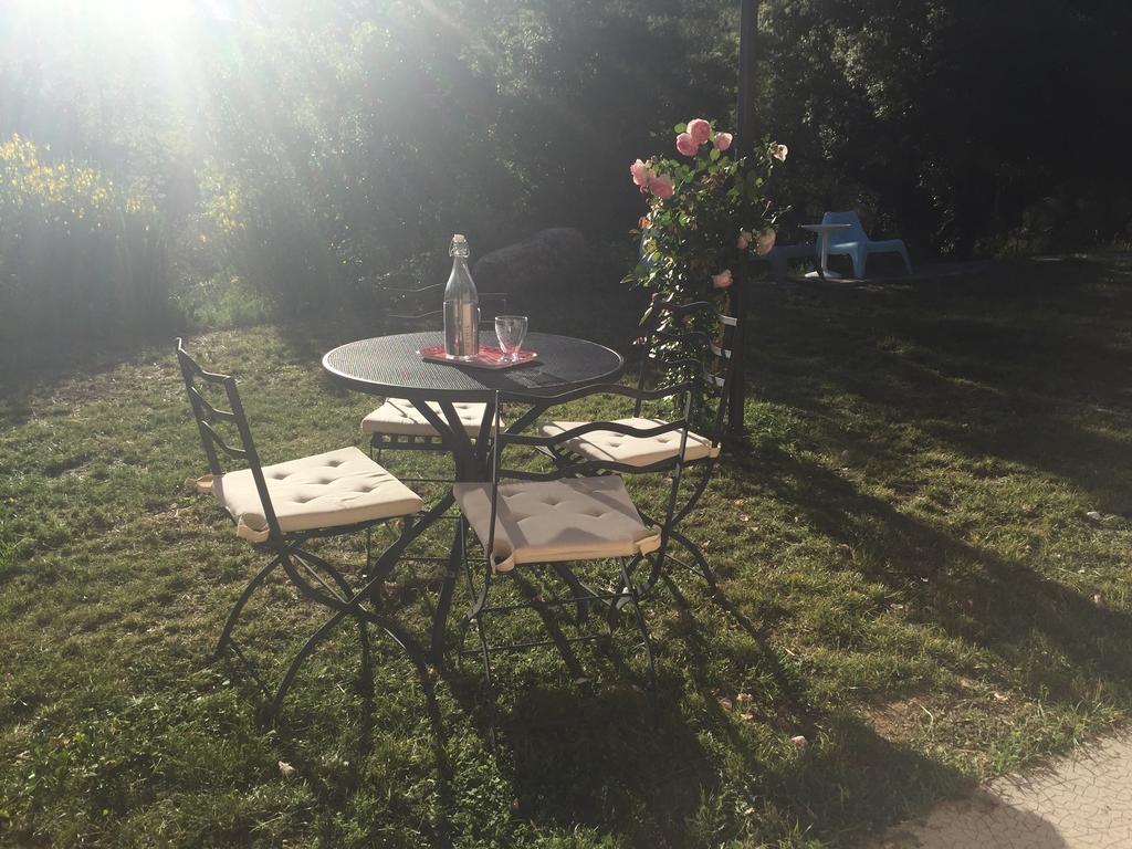 Le Gite Des Cadieres Apartment Evenos ภายนอก รูปภาพ